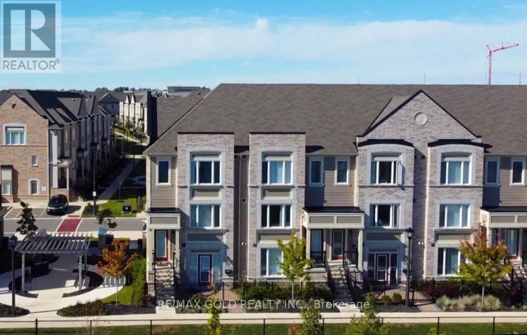 69 - 1 BECKENROSE COURT Image 1