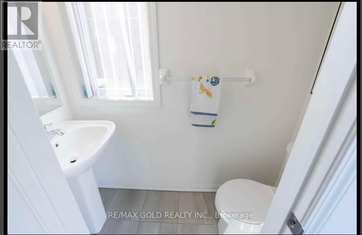 69 - 1 BECKENROSE COURT Image 11