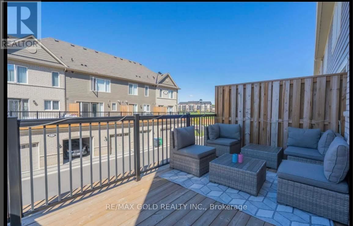 69 - 1 BECKENROSE COURT Image 12