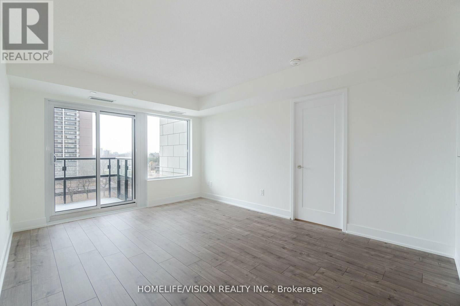 403 - 10 EVA ROAD Image 11