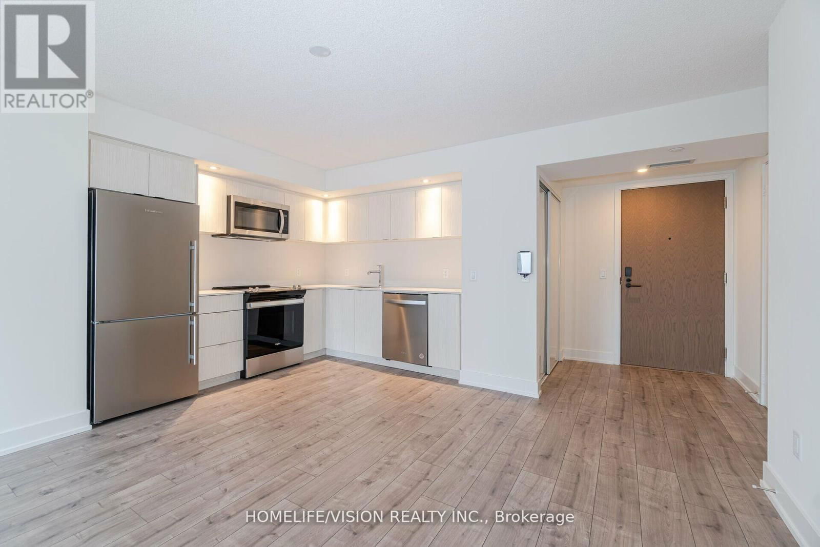403 - 10 EVA ROAD Image 5