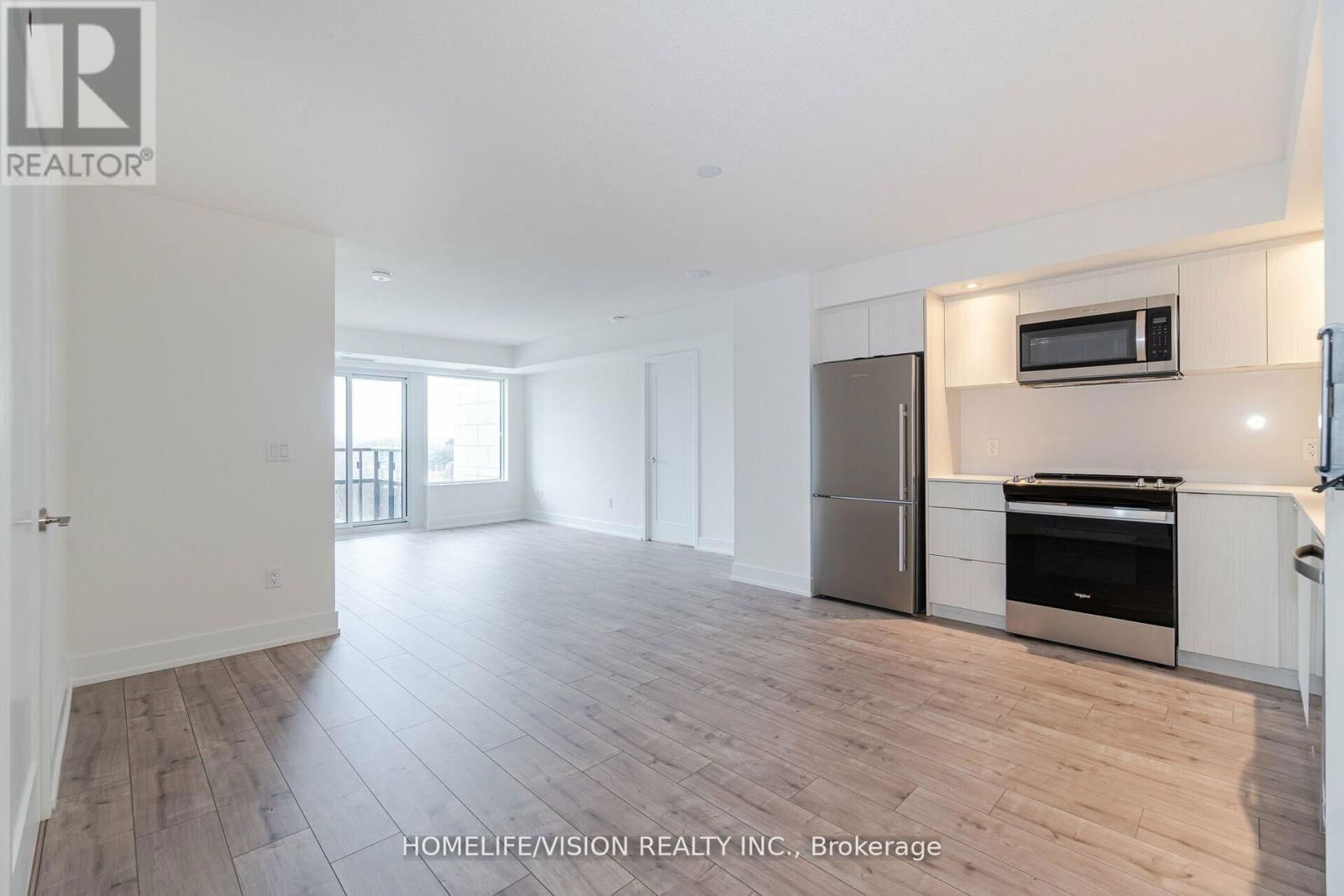 403 - 10 EVA ROAD Image 9