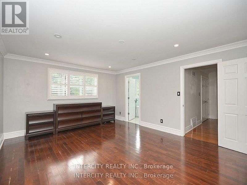 55 RIDGEHILL DRIVE Image 18