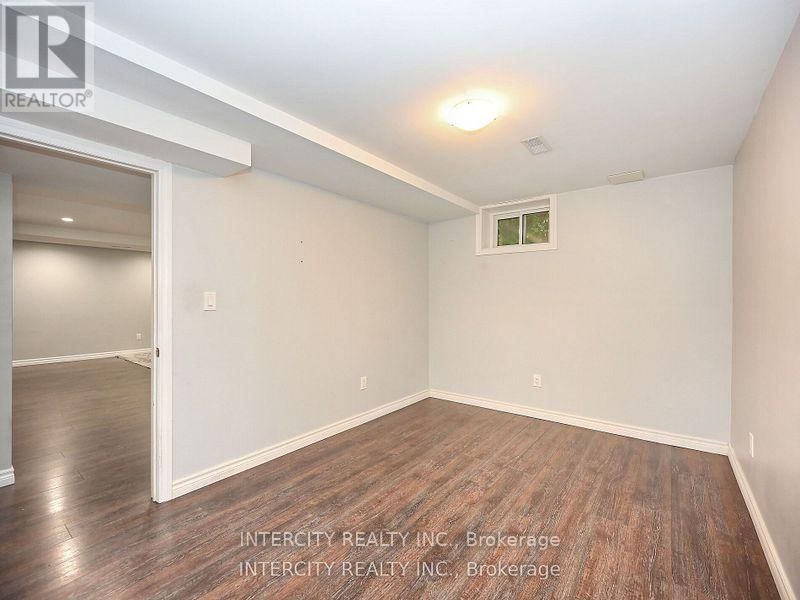 55 RIDGEHILL DRIVE Image 33