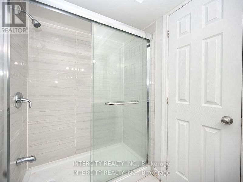 55 RIDGEHILL DRIVE Image 35