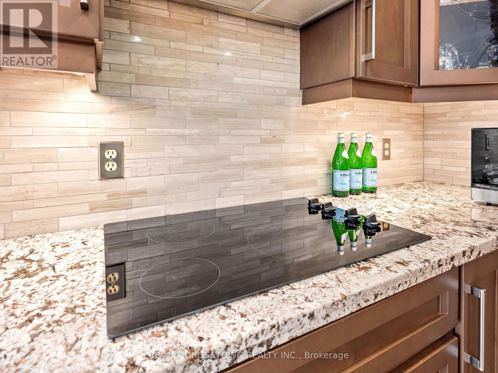 20 VALEWOOD DRIVE Image 13
