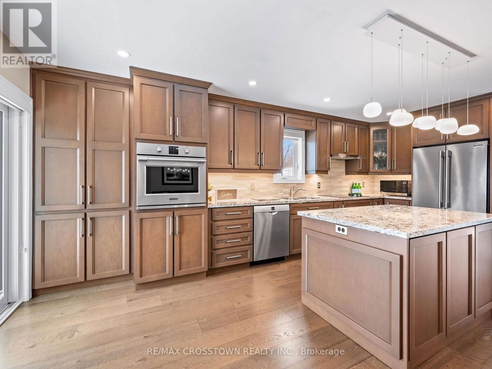 20 VALEWOOD DRIVE Image 16