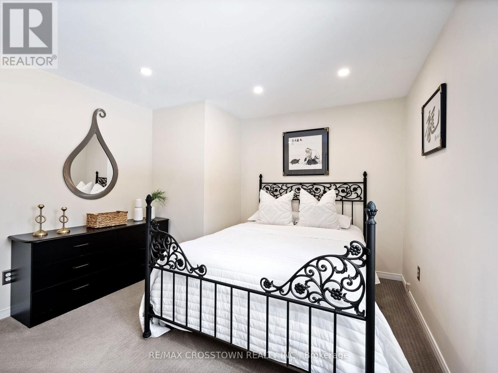 20 VALEWOOD DRIVE Image 41