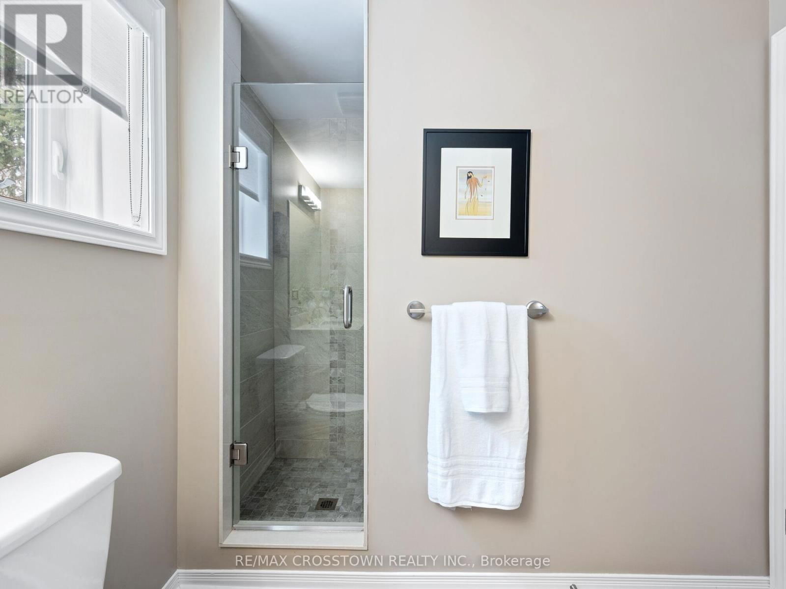 20 VALEWOOD DRIVE Image 44
