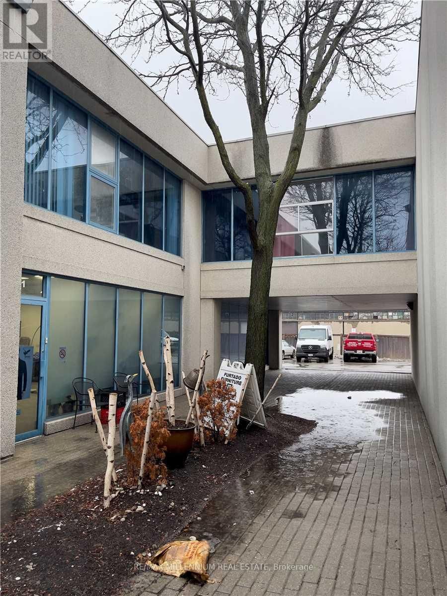 22 - 130 INDUSTRY STREET Image 1