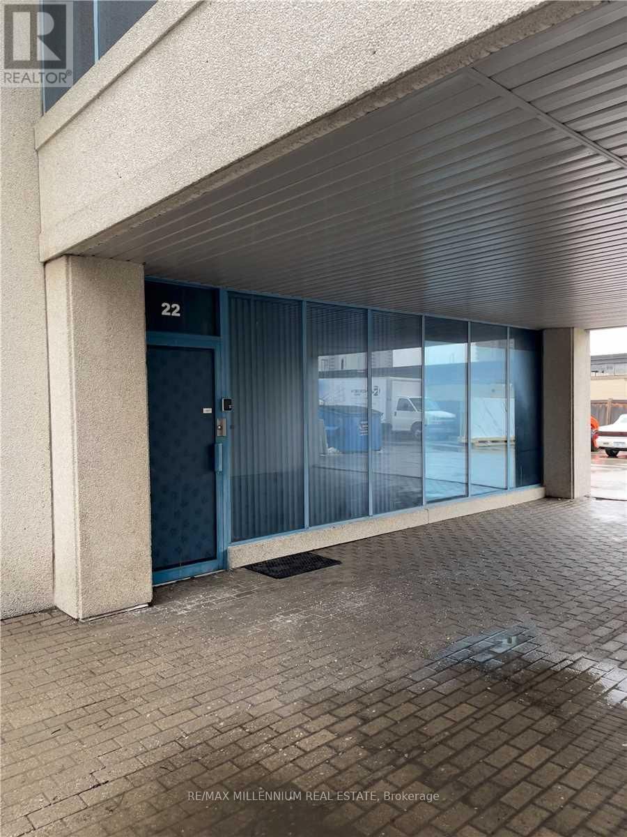 22 - 130 INDUSTRY STREET Image 8