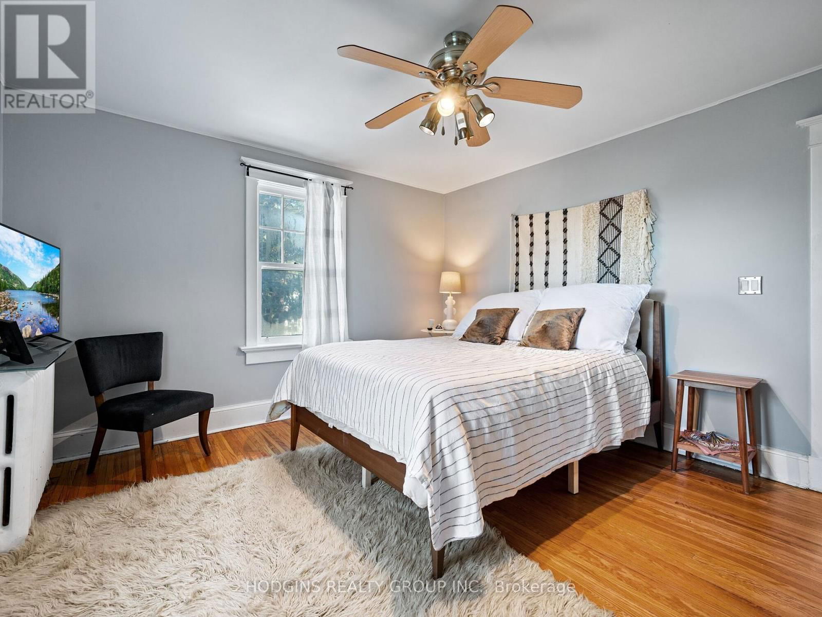 26 BRANT AVENUE Image 18