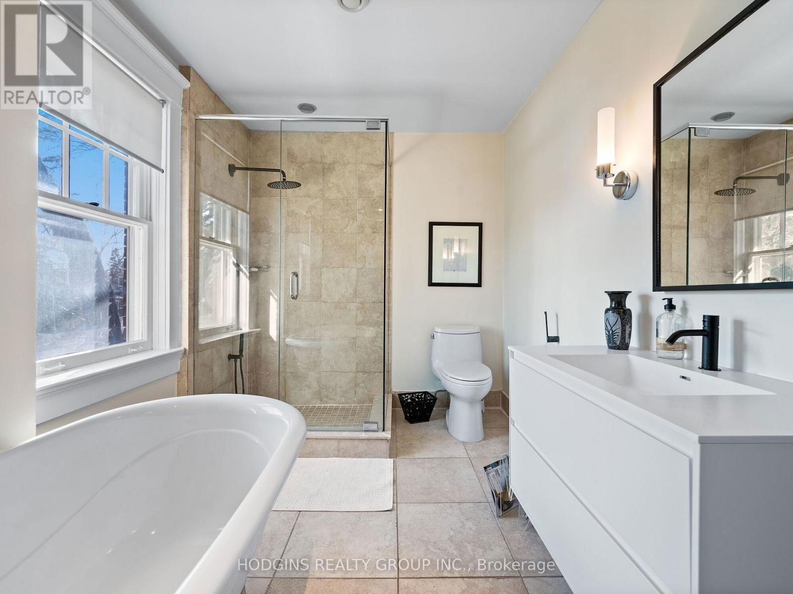 26 BRANT AVENUE Image 22