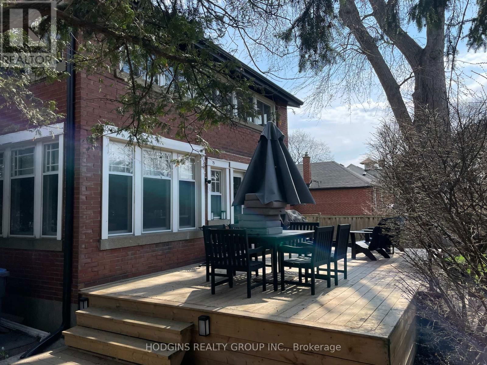 26 BRANT AVENUE Image 34