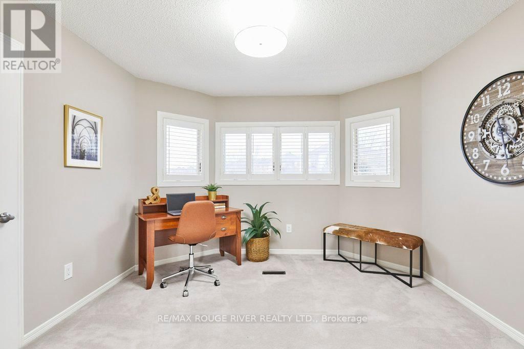1161 GLENASHTON DRIVE Image 29