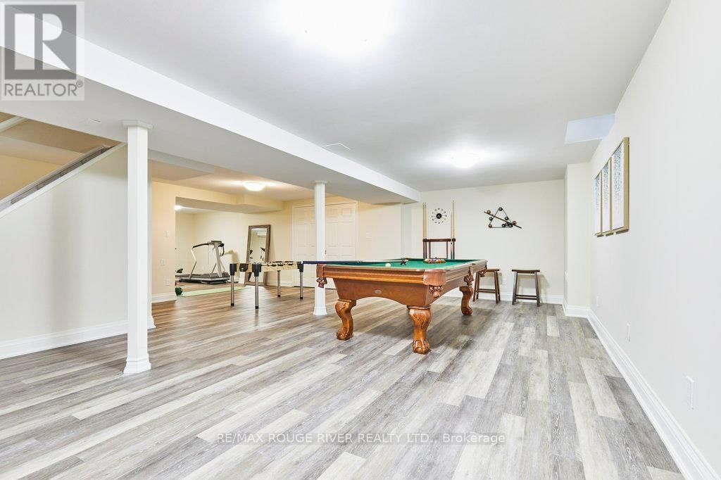 1161 GLENASHTON DRIVE Image 42