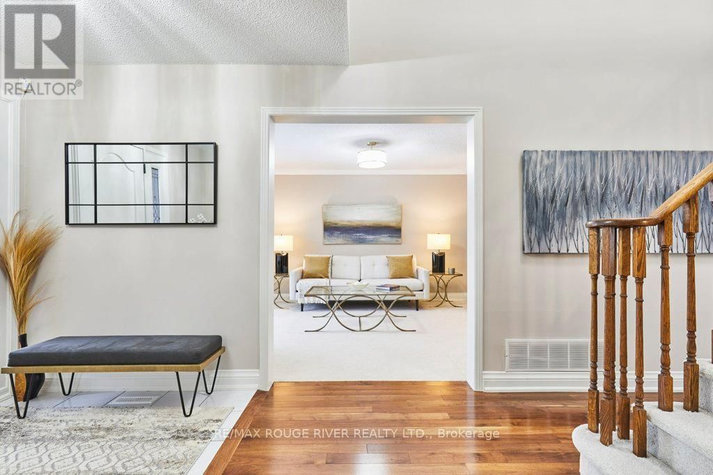 1161 GLENASHTON DRIVE Image 6