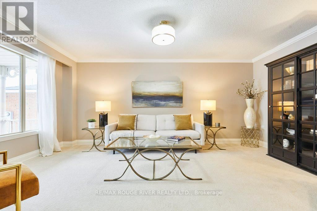 1161 GLENASHTON DRIVE Image 7