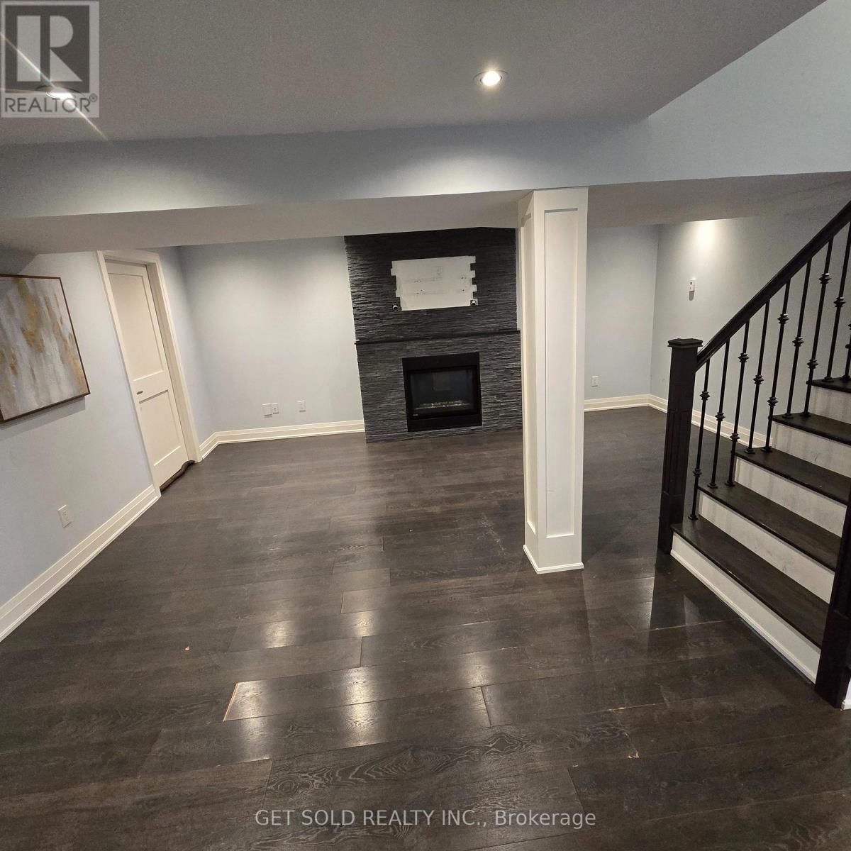 372 FAIRVIEW ROAD WEST Image 21