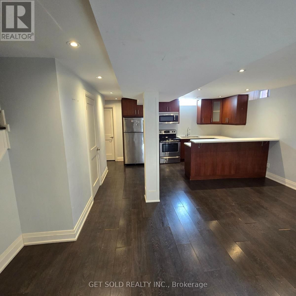 372 FAIRVIEW ROAD WEST Image 22