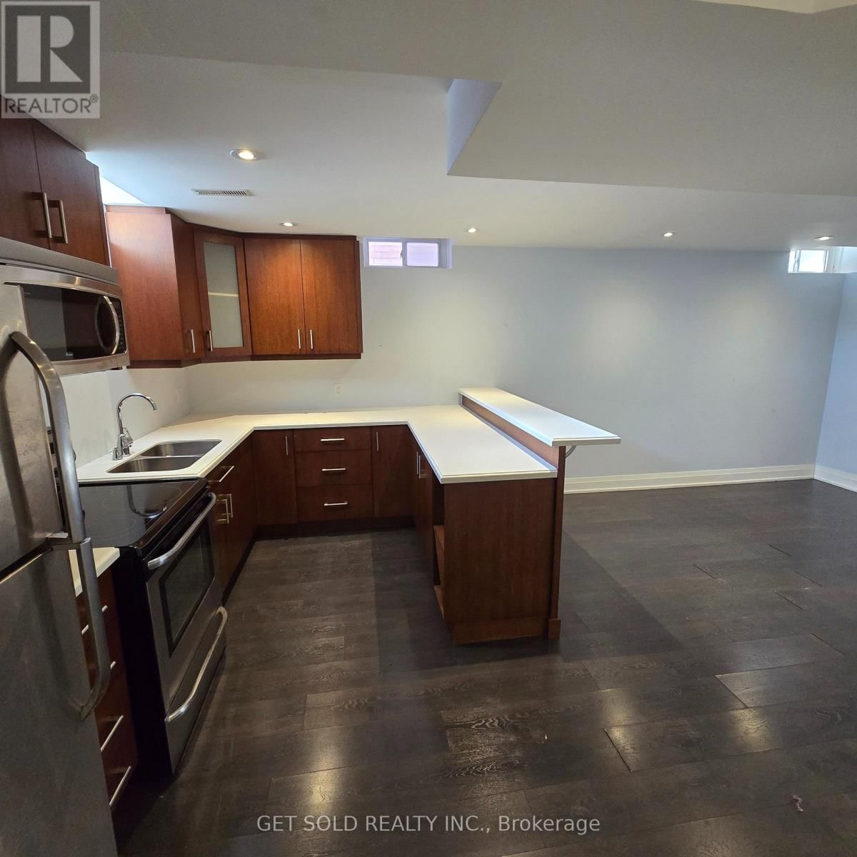 372 FAIRVIEW ROAD WEST Image 23