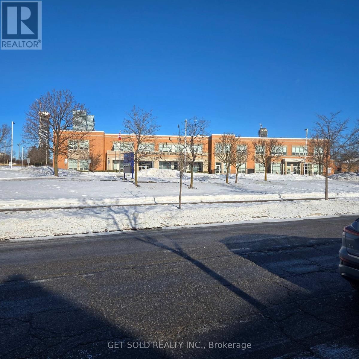 372 FAIRVIEW ROAD WEST Image 3