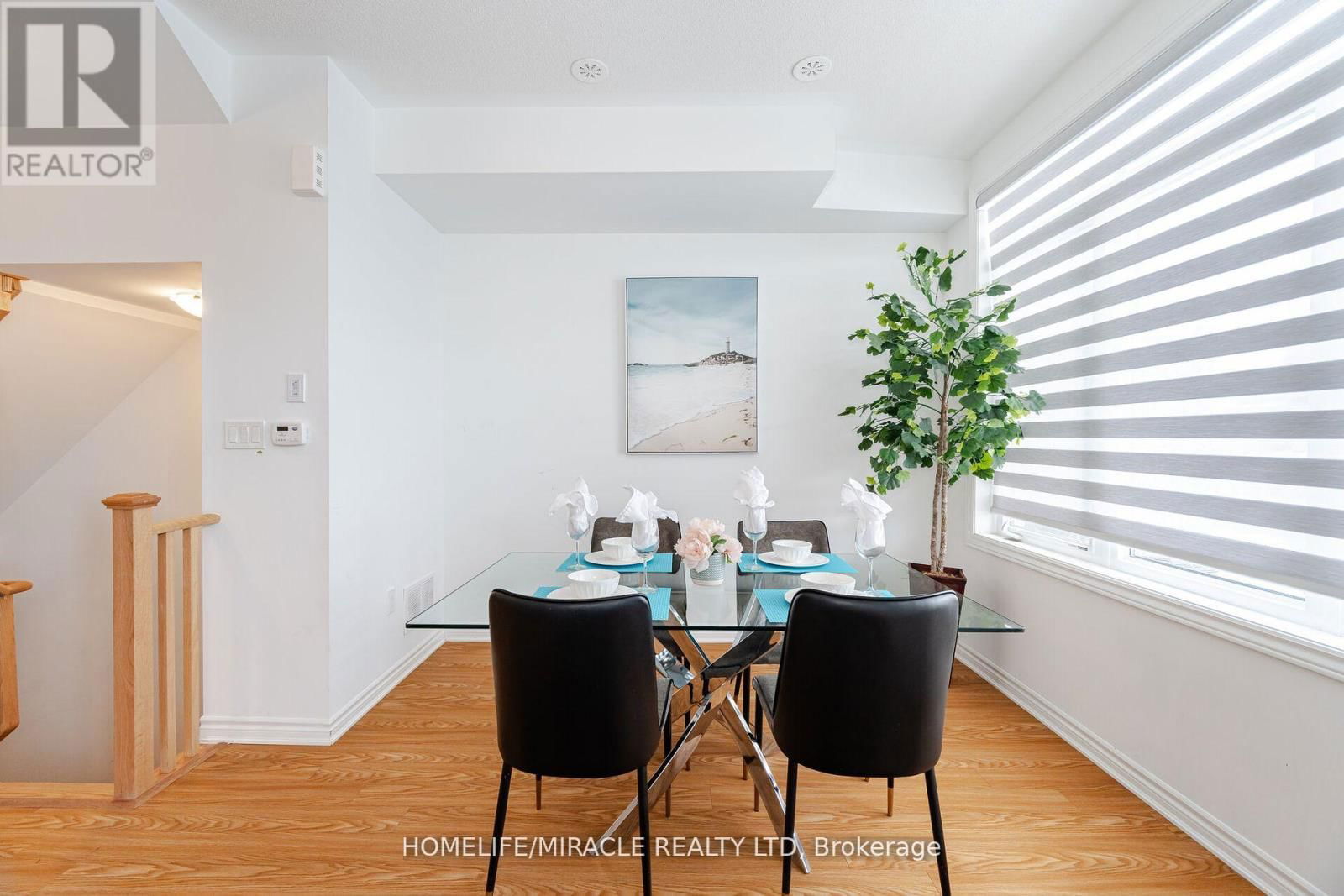 30 WATERVILLE WAY Image 11