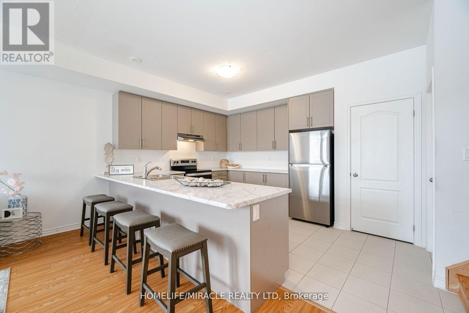 30 WATERVILLE WAY Image 16
