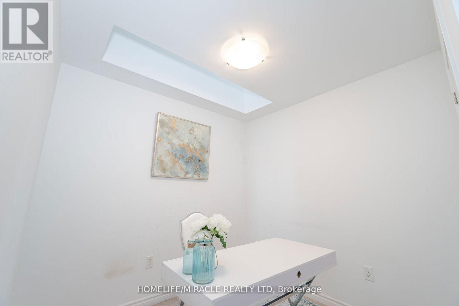 30 WATERVILLE WAY Image 30
