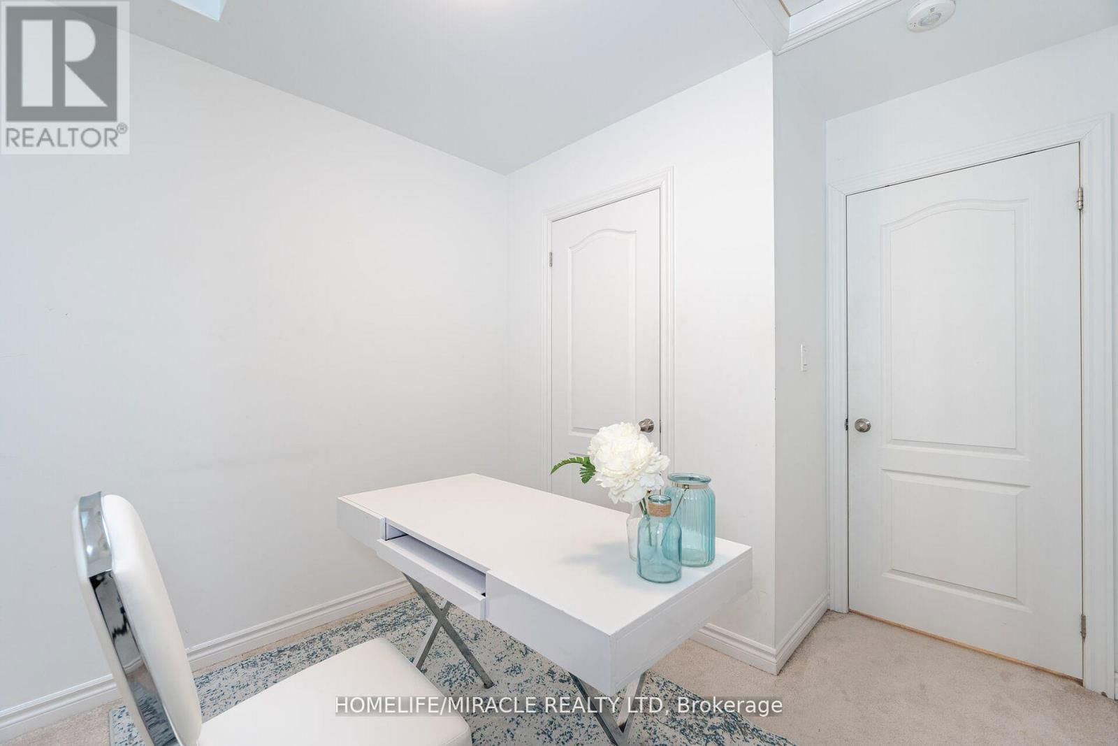 30 WATERVILLE WAY Image 31