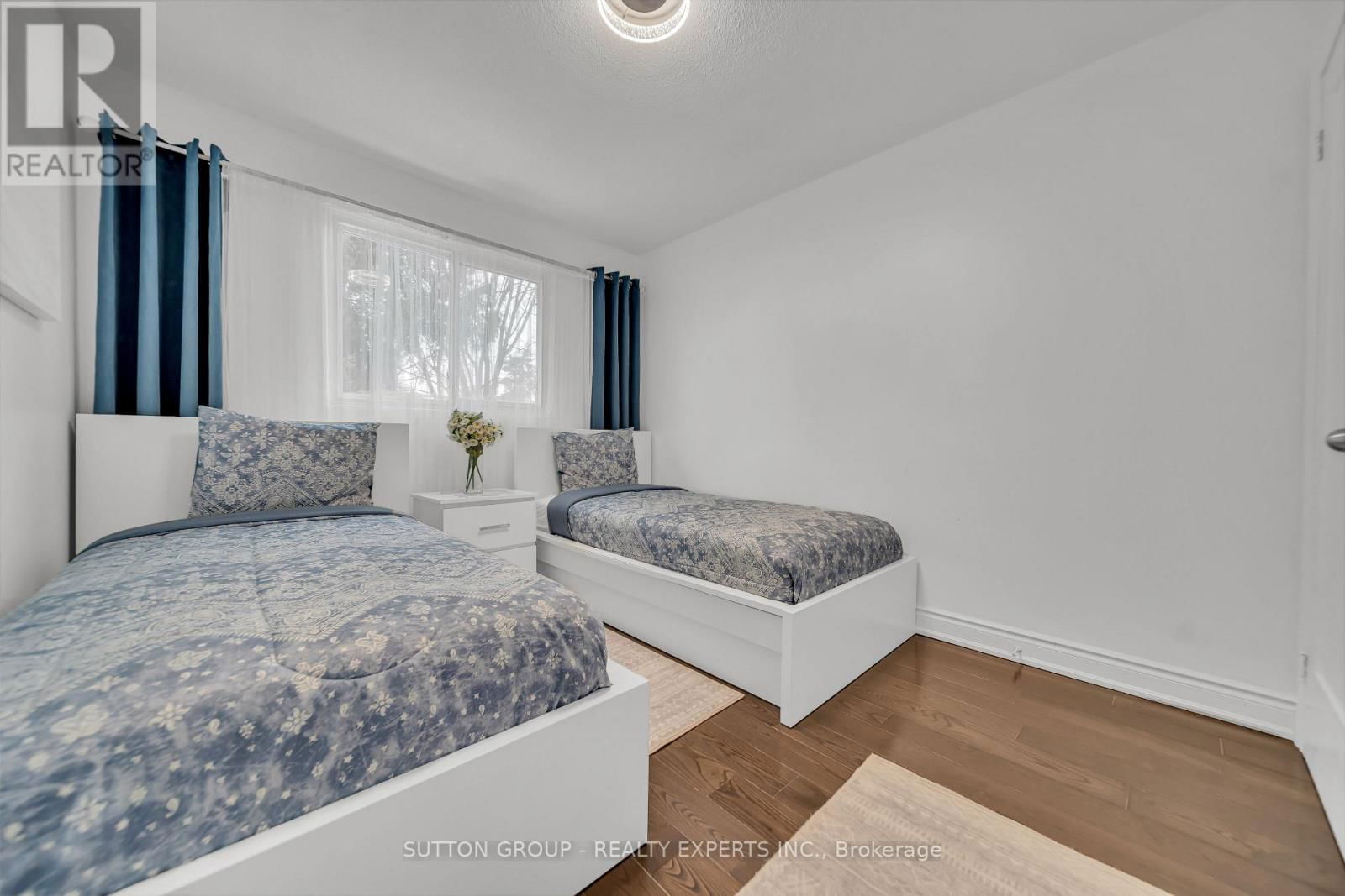 156 FANSHAWE DRIVE NORTH Image 25