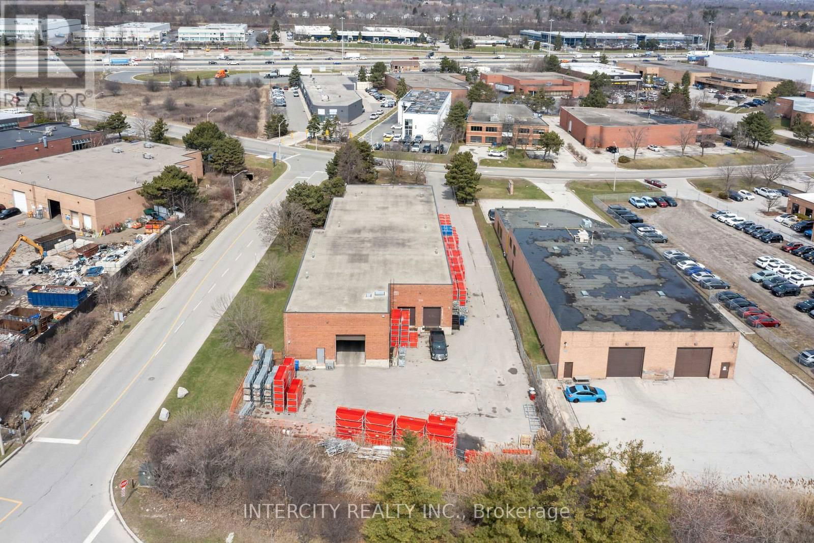 1132 SOUTH SERVICE ROAD WEST Image 32