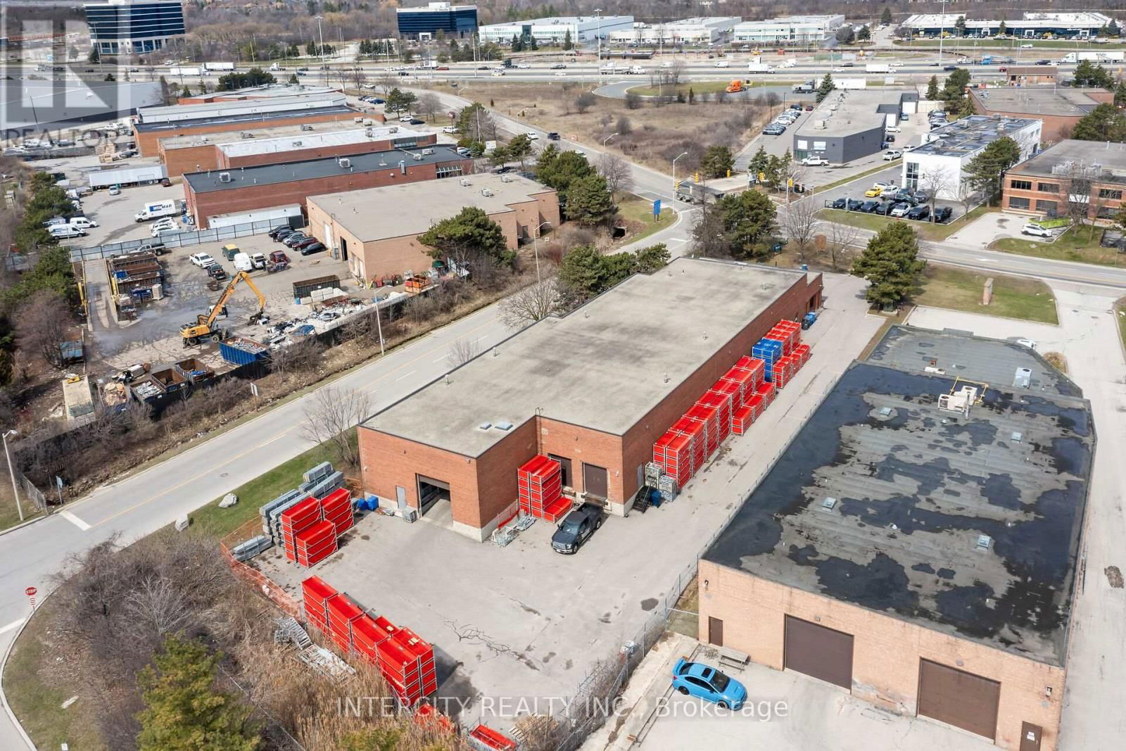 1132 SOUTH SERVICE ROAD WEST Image 33