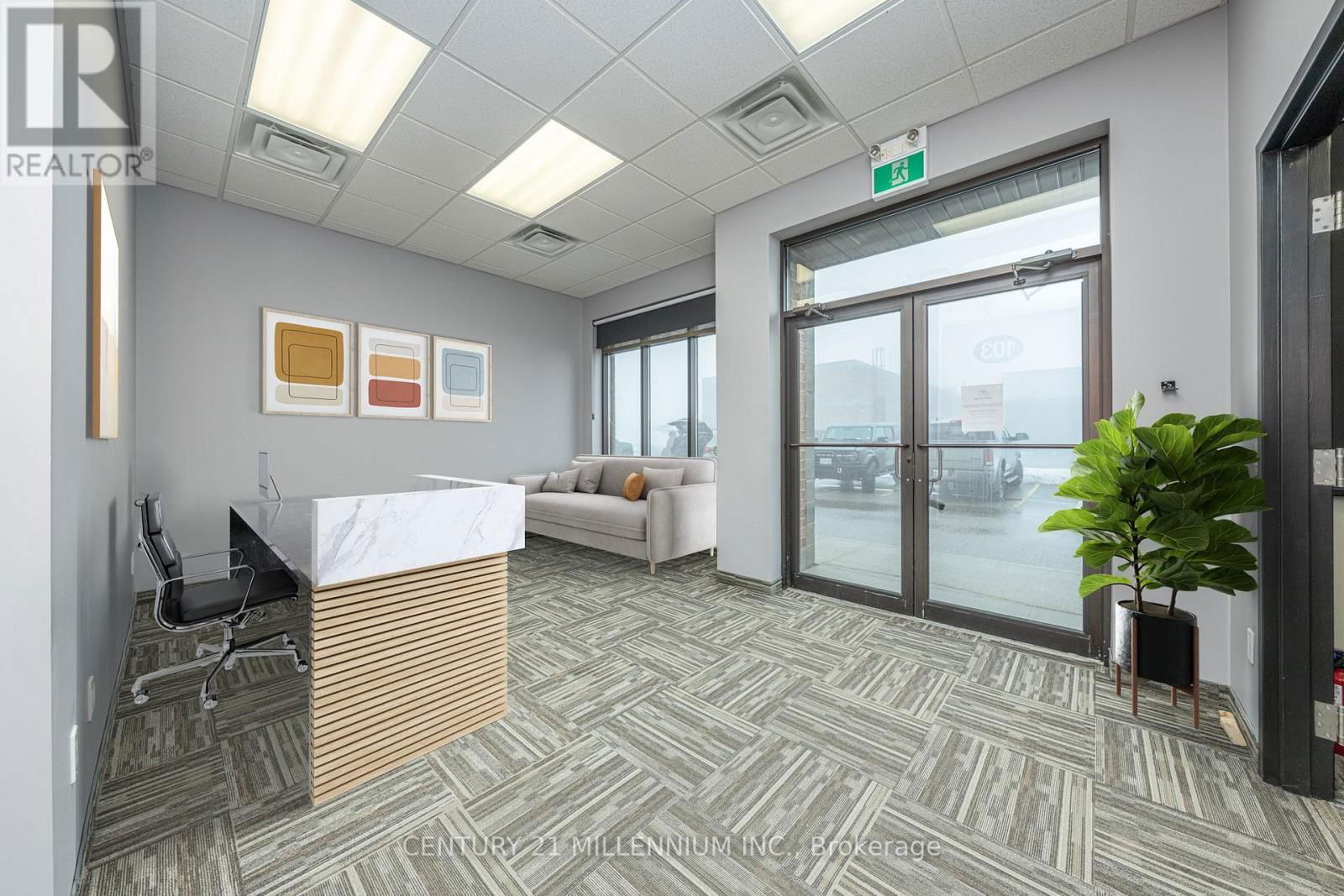 103 - 685 RIDDELL ROAD Image 4