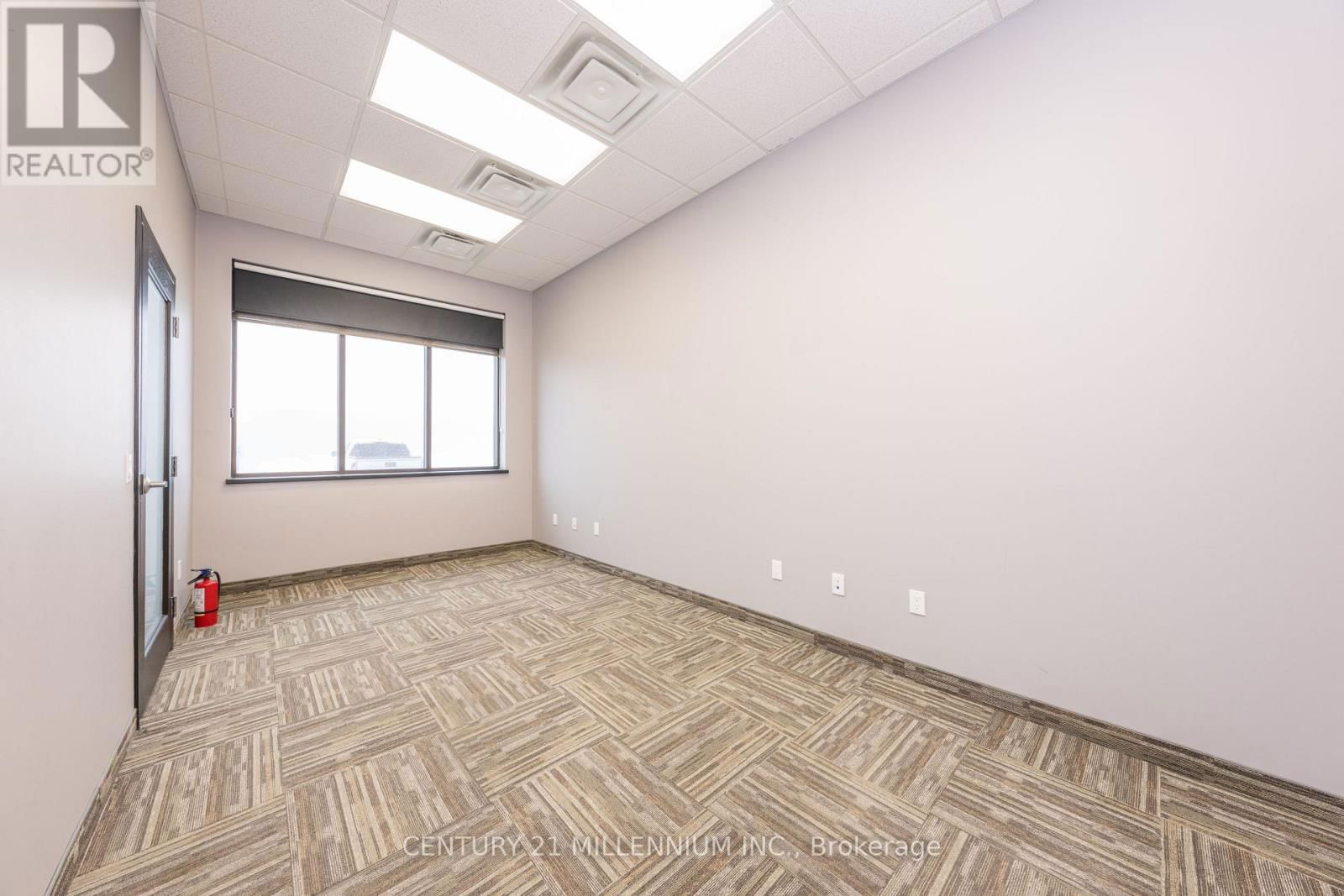 103 - 685 RIDDELL ROAD Image 9