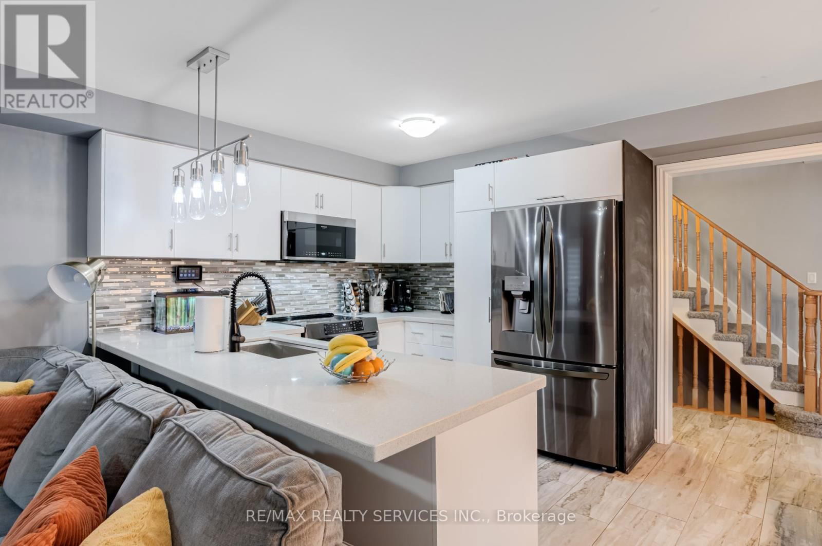 3883 PARTITION ROAD Image 12