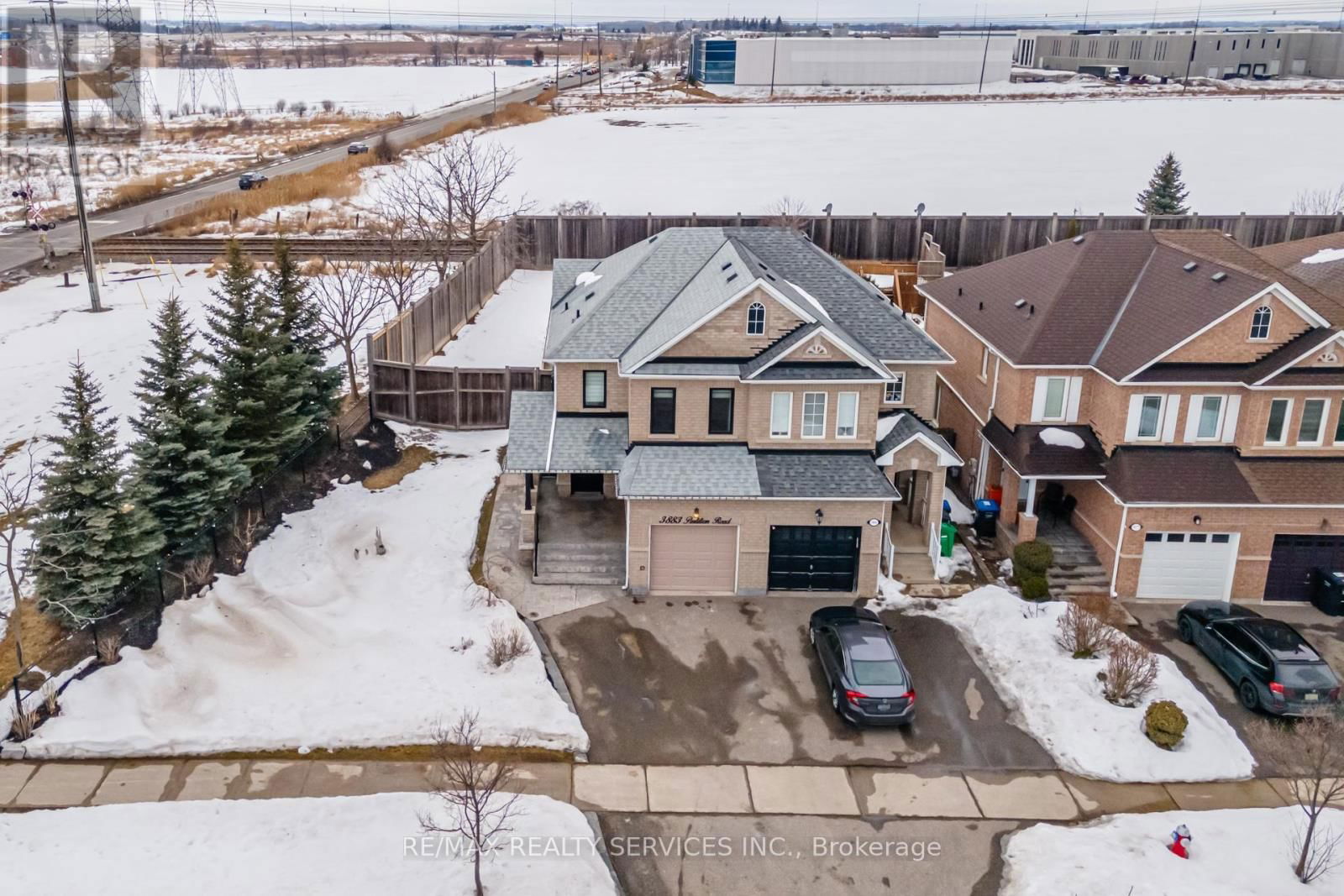 3883 PARTITION ROAD Image 2