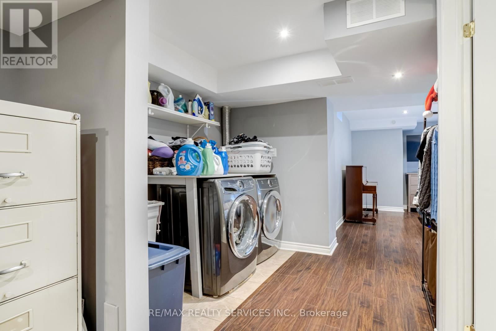 3883 PARTITION ROAD Image 30