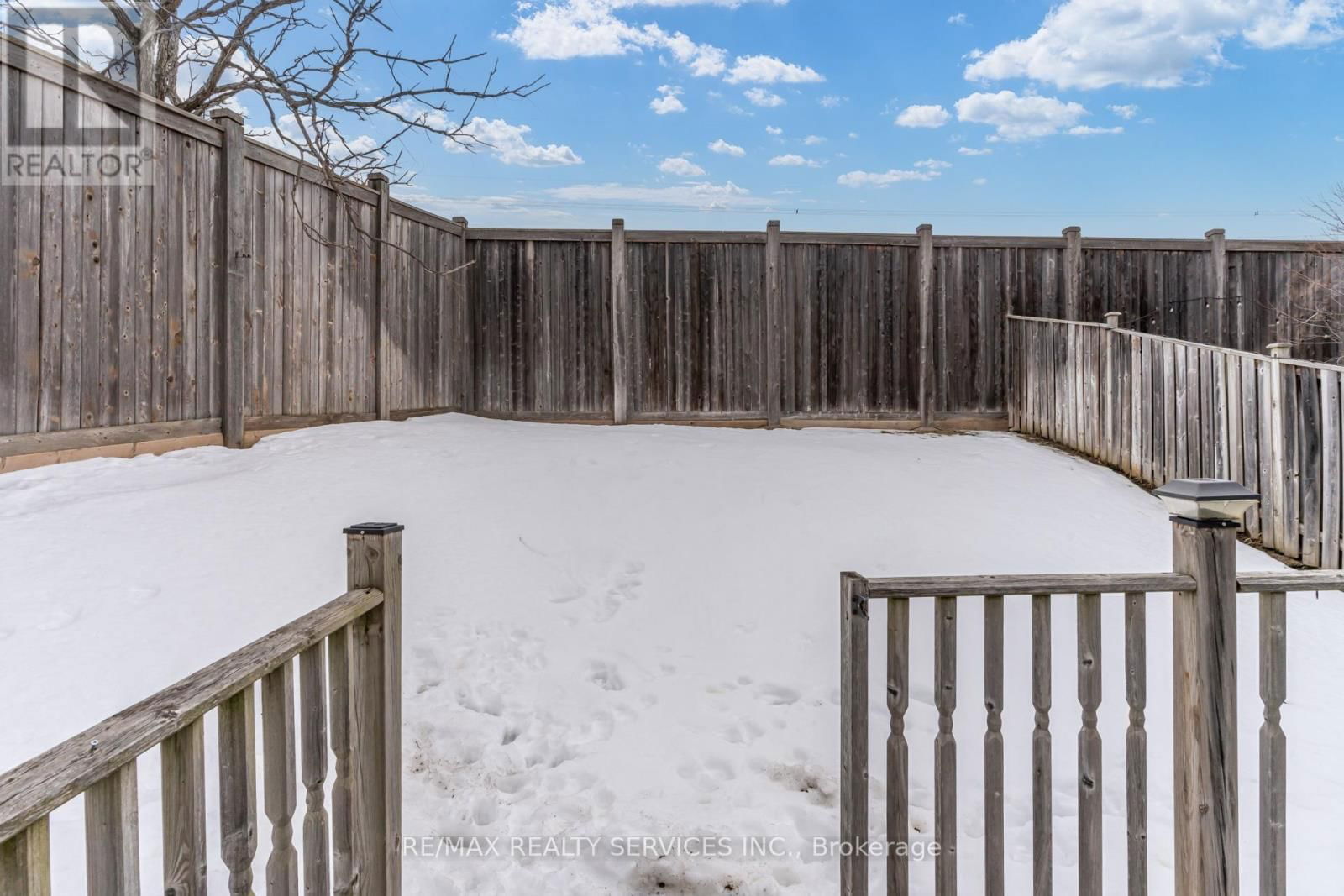 3883 PARTITION ROAD Image 43