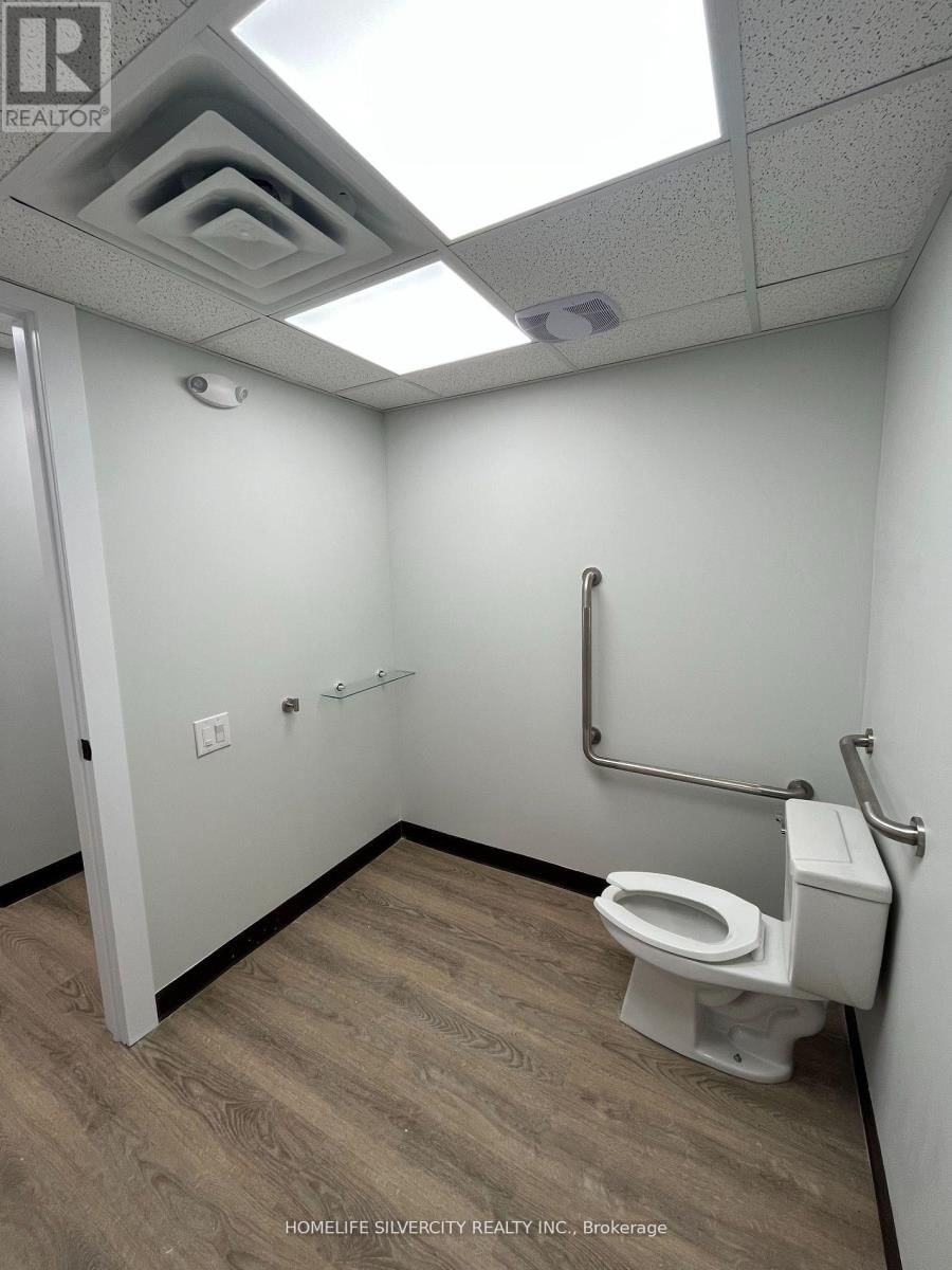 B3 - 10095 BRAMALEA ROAD Image 12