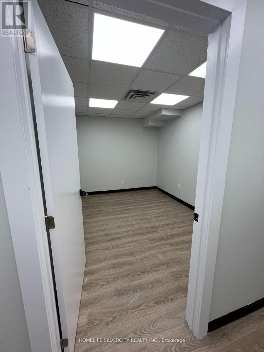 B3 - 10095 BRAMALEA ROAD Image 2