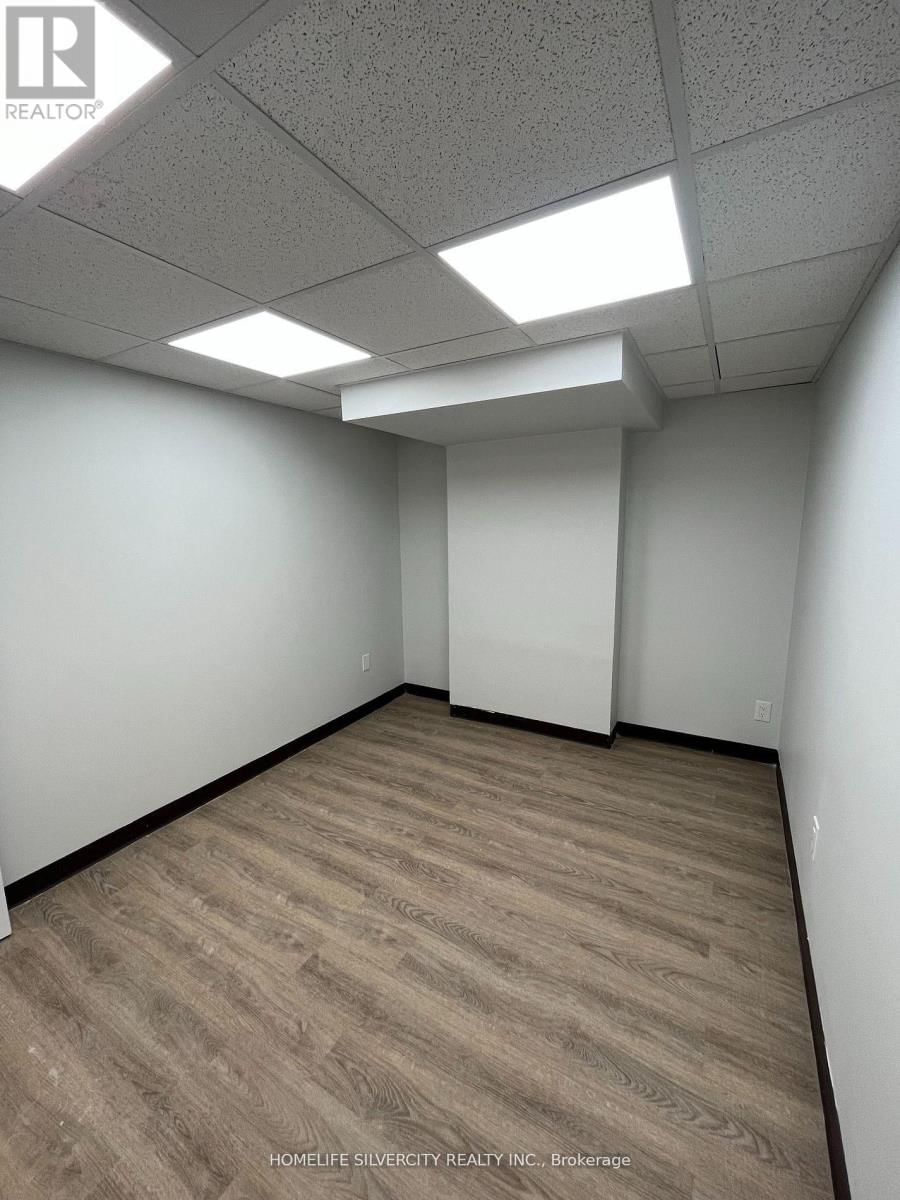 B3 - 10095 BRAMALEA ROAD Image 4