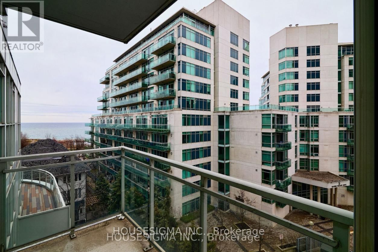 506 - 2067 LAKESHORE BOULEVARD WEST Image 1