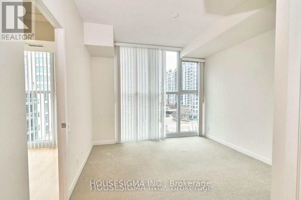 506 - 2067 LAKESHORE BOULEVARD WEST Image 8