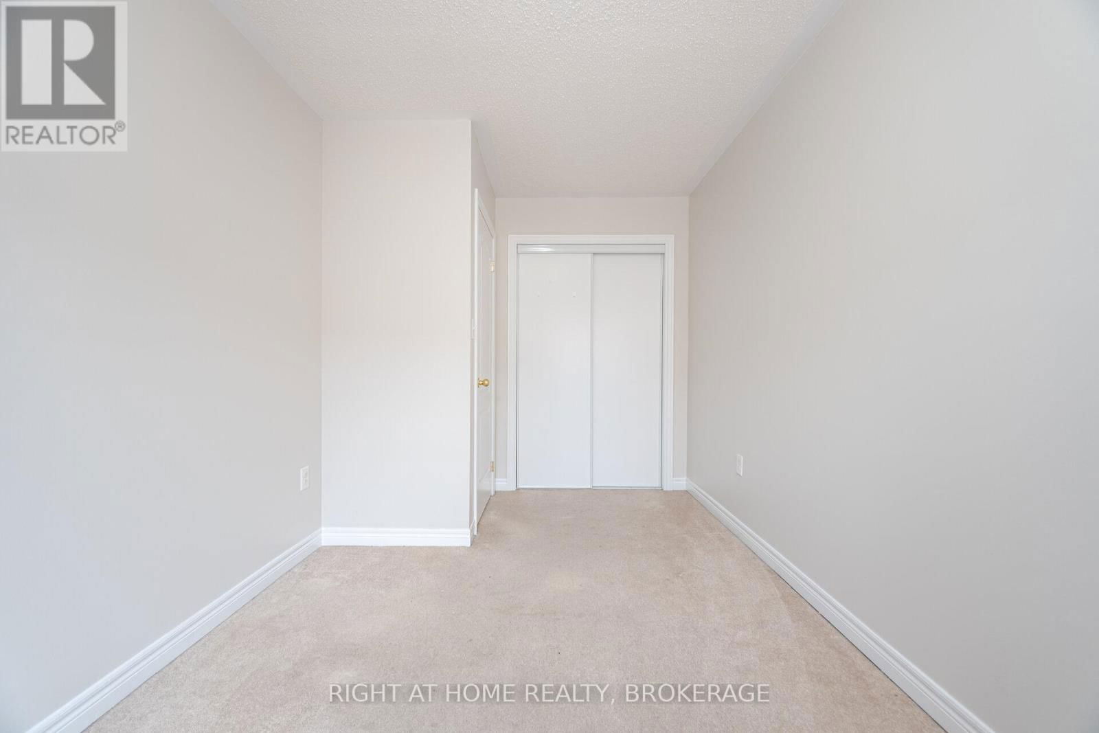 1328 GRANROCK CRESCENT Image 32