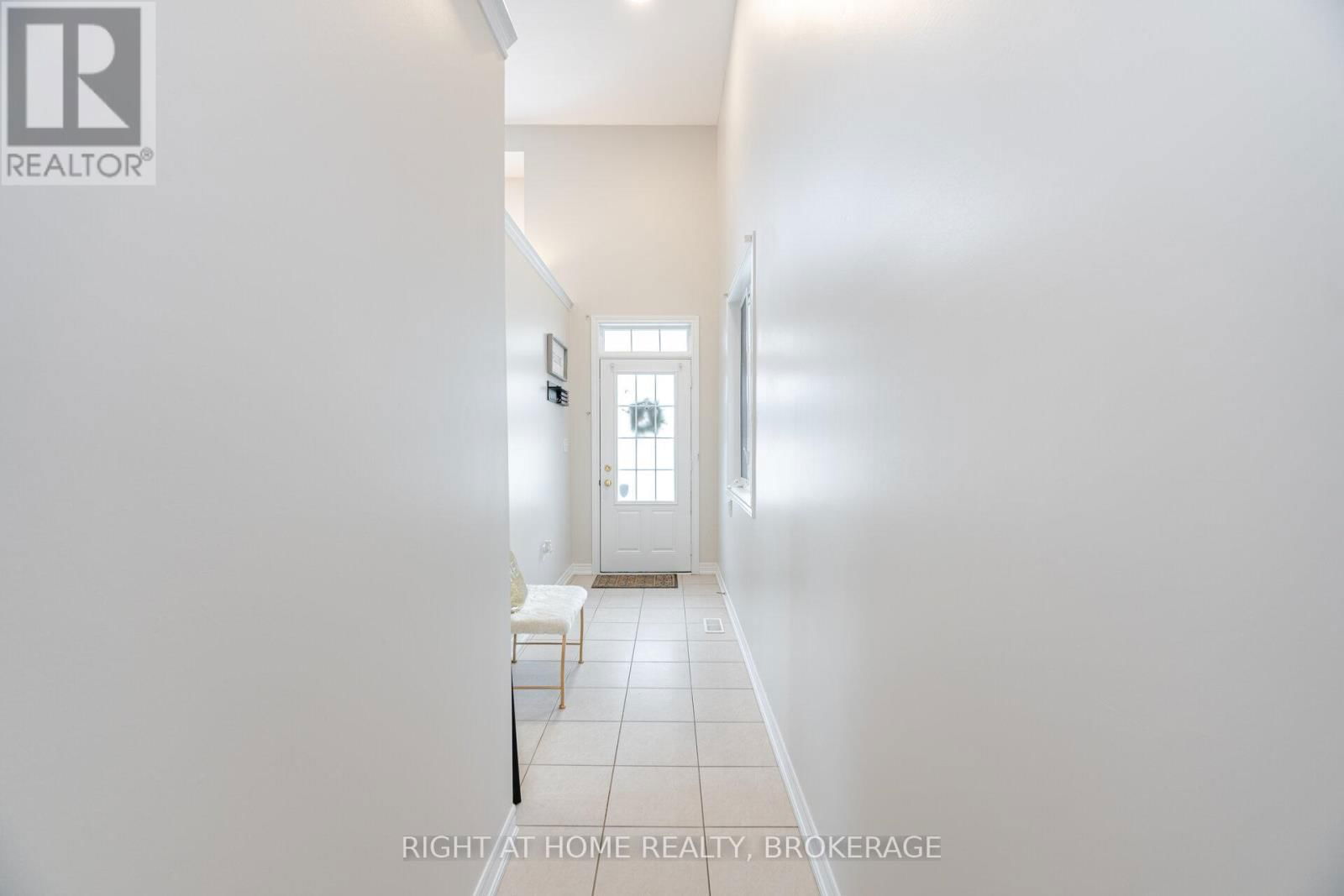 1328 GRANROCK CRESCENT Image 4