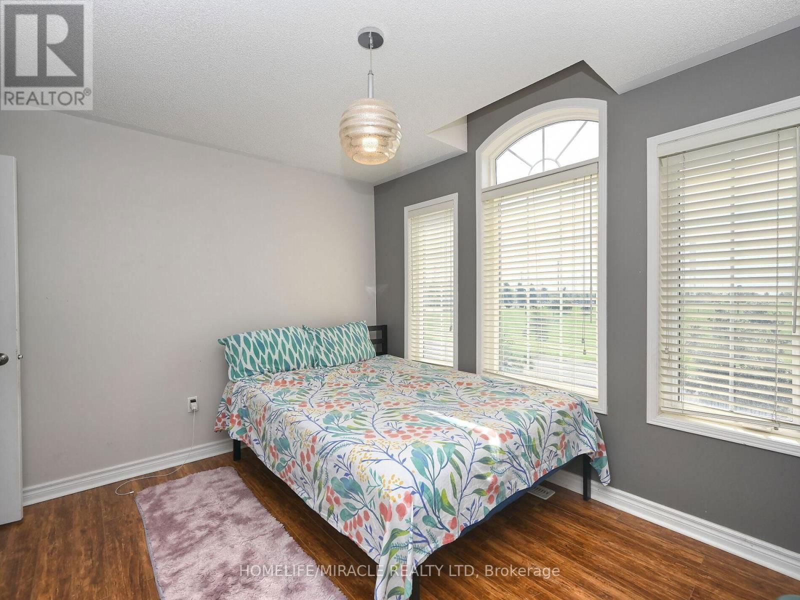 Main - 971 KENNEDY CIRCLE Image 24
