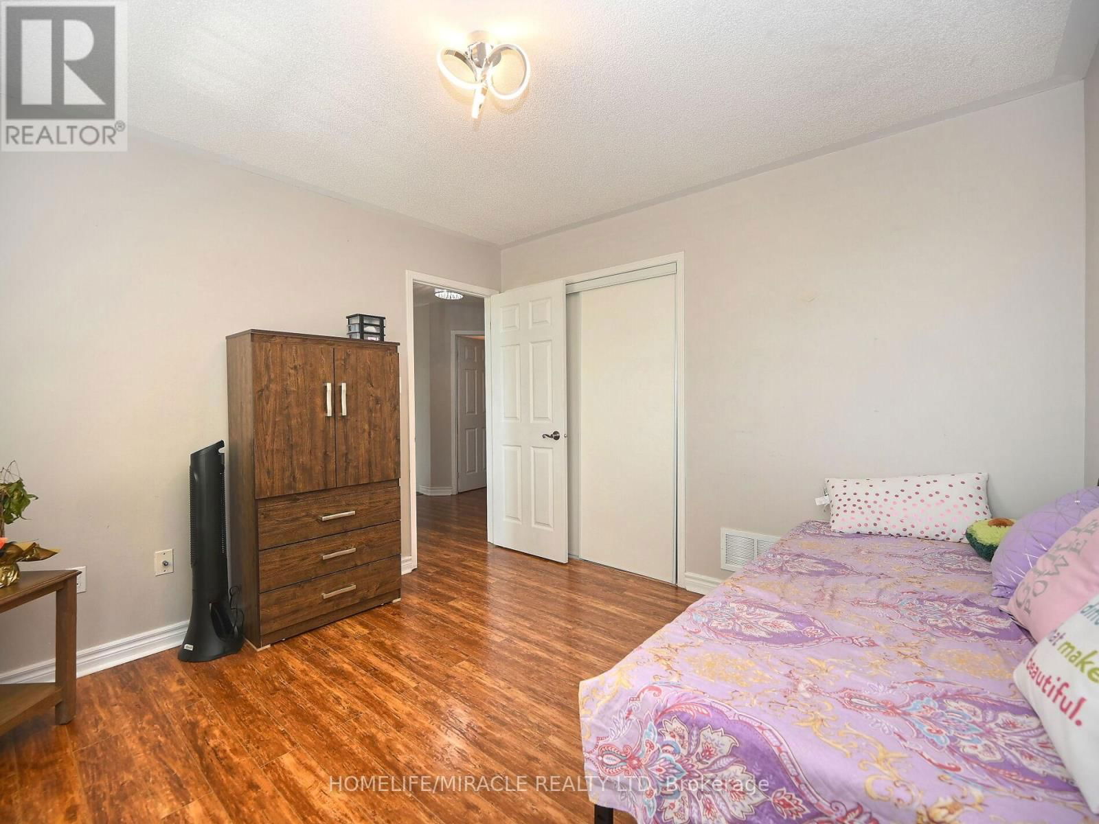 Main - 971 KENNEDY CIRCLE Image 29