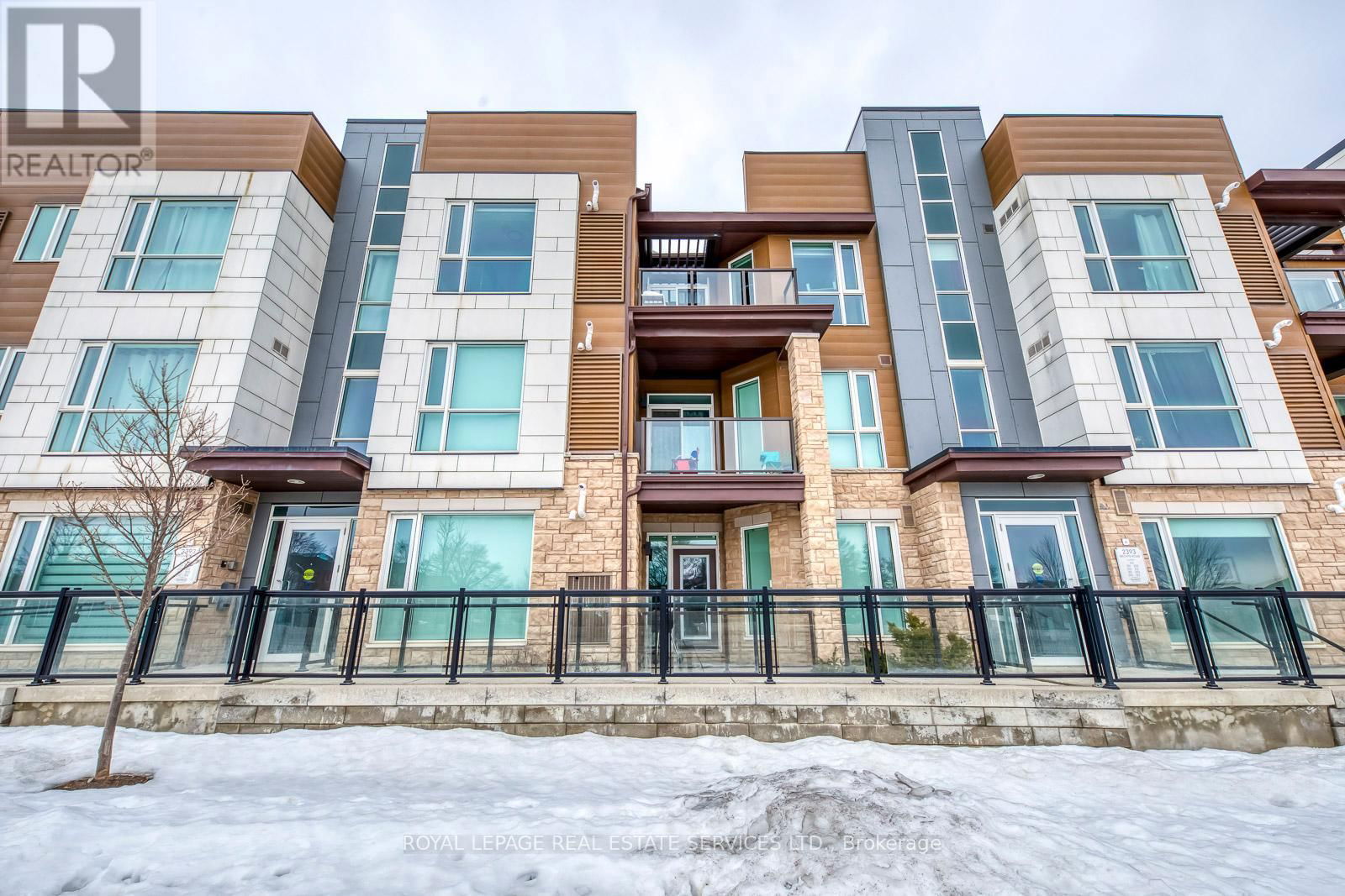 302 - 2393 BRONTE ROAD Image 2