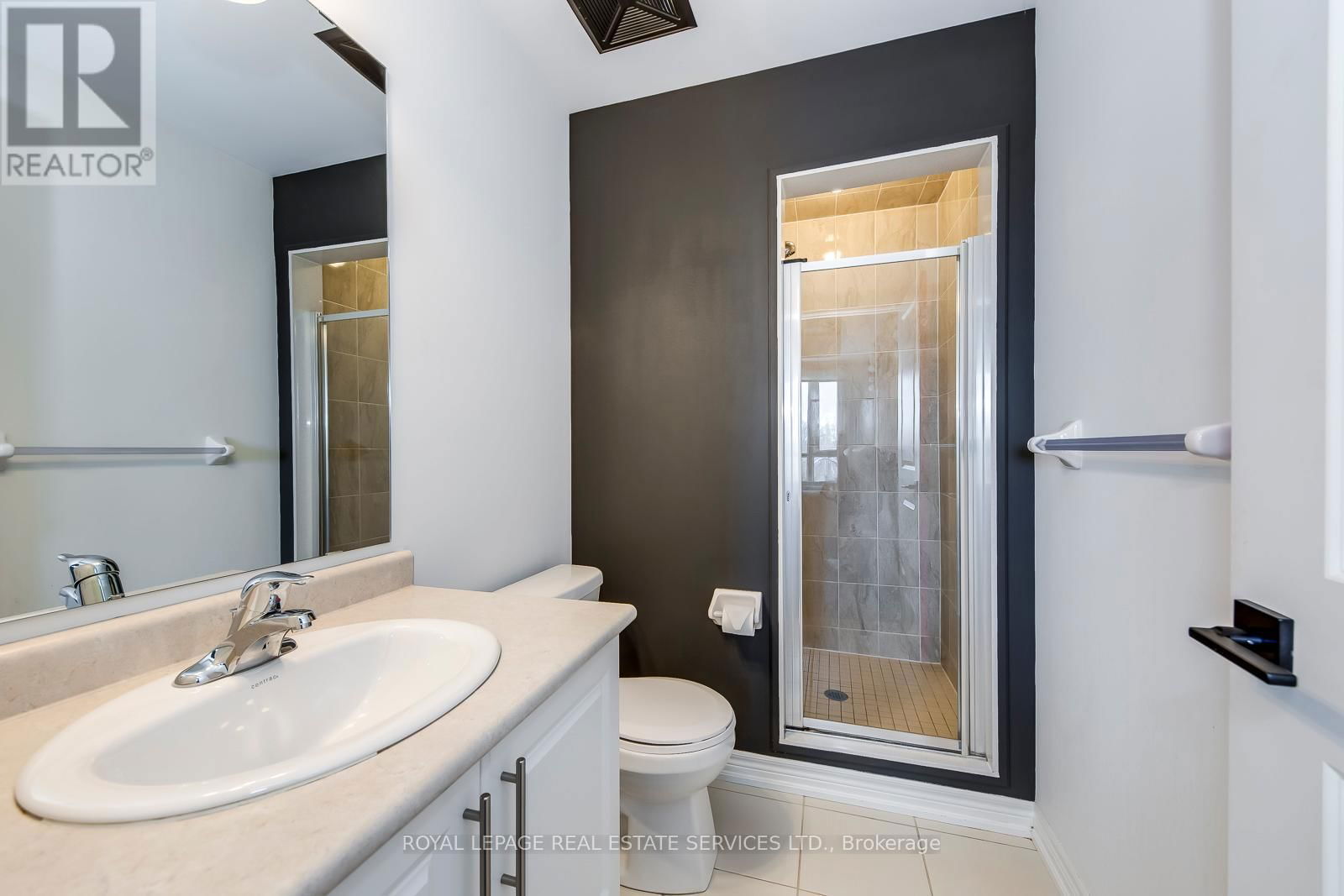 302 - 2393 BRONTE ROAD Image 25